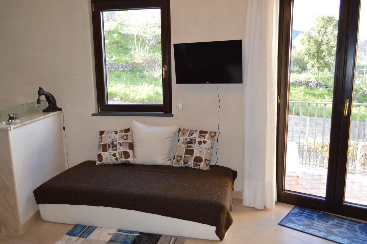 Villa La Reggia Dell'Etna à Zafferana Etnea Extérieur photo