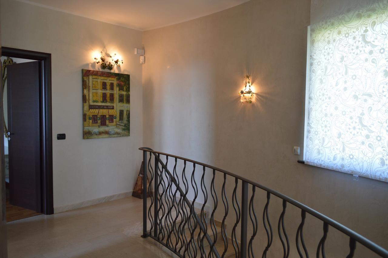 Villa La Reggia Dell'Etna à Zafferana Etnea Extérieur photo